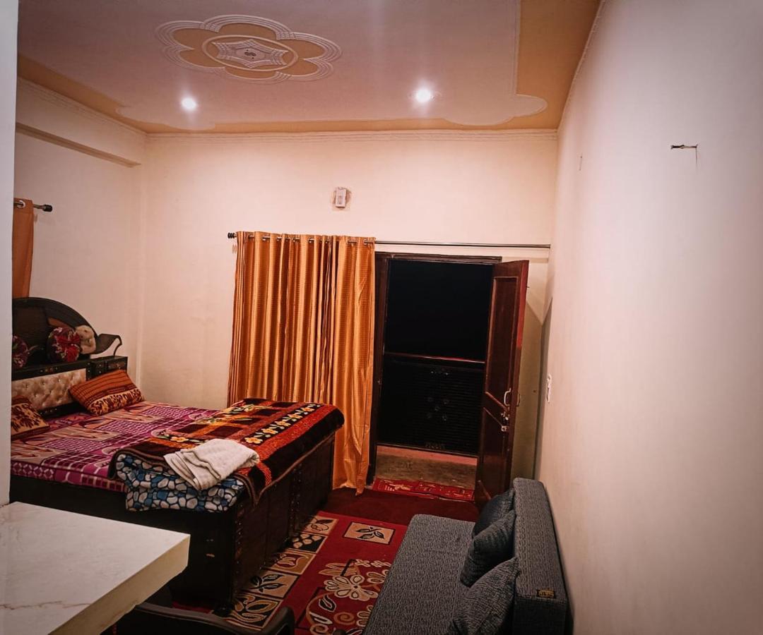 Peace Holiday Homestay Chail Buitenkant foto